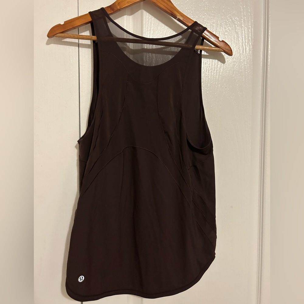 Lululemon tank